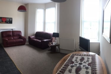 2 bed flat, Evelyn Place, Near university, Plymouth, PL46HL - Image 5