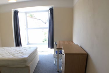 6 bed house, 15 Greenbank Avenue, Lipson, Plymouth, PL49BT - Image 7