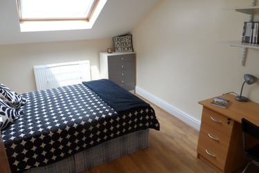 3 bed flat, Dickenson road, Longsight, Manchester, M130NG - Image 3