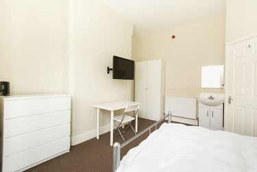 2 bed flat, 4 Hope Drive, The park estate, Nottingham, NG71DL - Image 5