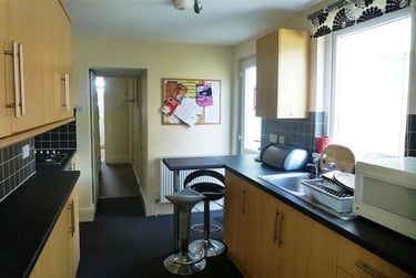 3 bed house, Weston Park Road, Peverell, Plymouth, PL34NU - Image 4