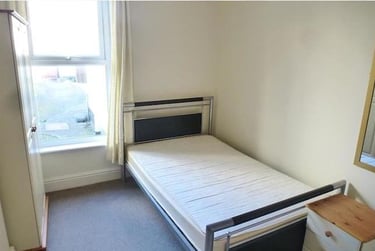 3 bed house, Weston Park Road, Peverell, Plymouth, PL34NU - Image 6