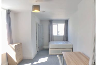 6 bed house, Mildmay Street, Devon, Plymouth, PL48NE - Image 4