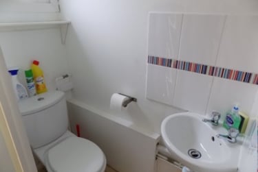 5 bed house, Park Barn Drive, Near university, Guildford, GU28ER - Image 5