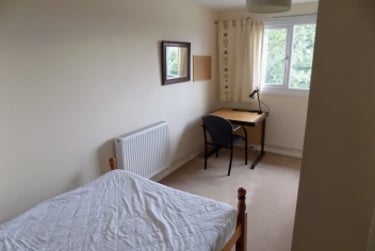 5 bed house, Park Barn Drive, Near university, Guildford, GU28ER - Image 6