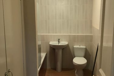 2 bed flat, Commercial Street, City centre, Dundee, DD13EJ - Image 8