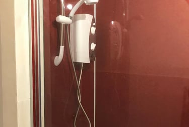 2 bed flat, Commercial Street, City centre, Dundee, DD13EJ - Image 9