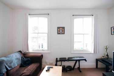 2 bed flat, Nutcroft Road, Peckham, London, SE151AG - Image 3