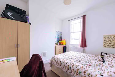 2 bed flat, Nutcroft Road, Peckham, London, SE151AG - Image 6