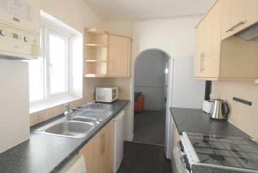 3 bed house, Hungerford Street, St pauls, Cheltenham, GL504HN - Image 6