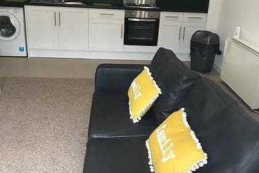 2 bed flat, Old Tiverton Road, Old tiverton rd area, Exeter, EX46NG - Image 3