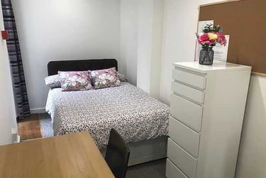 2 bed flat, Old Tiverton Road, Old tiverton rd area, Exeter, EX46NG - Image 6