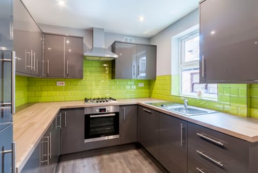 2 bed house, Lenton Manor, Lenton, Nottingham, NG72FP - Image 1