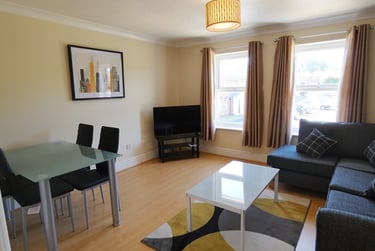 2 bed flat, Nicholas Gardens, Lawrence street, York, YO103EX - Image 1