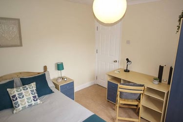 7 bed house, Vernon Walk, Near university, Northampton, NN15SU - Image 3