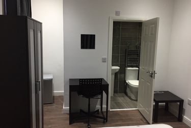 6 bed house, Skipworth street, Near university, Leicester, LE21GD - Image 2