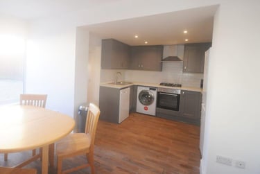 4 bed house, Marle Hill Road, Francis close hall, Cheltenham, GL504LW - Image 1