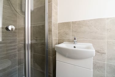 1 bed house, Cheltenham Place, Mutley, Plymouth, PL47DZ - Image 3