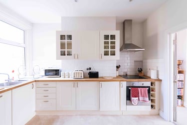 2 bed flat, Valmar Road, Camberwell, London, SE59NG - Image 5