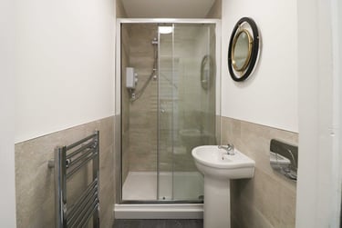 3 bed flat, Abingdon Road, Central, Plymouth, PL46HZ - Image 8