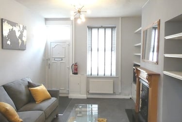 2 bed house, Nelson Street, Groves, York, YO318NJ - Image 4