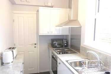 2 bed house, Nelson Street, Groves, York, YO318NJ - Image 5