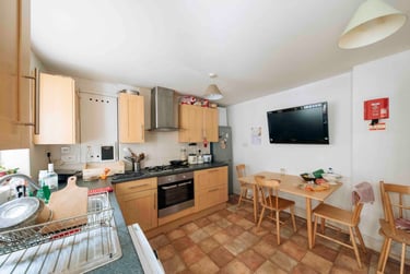 5 bed house, Trafalgar Street, Elephant & castle, London, SE172TP - Image 3
