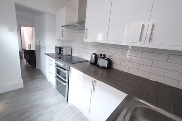 4 bed house, King Alfred St, Uttoxeter new road, Derby, DE223QL - Image 1