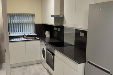 3 bed house, 15 Middleton Street, St thomas, Swansea, SA18HH - Image 1