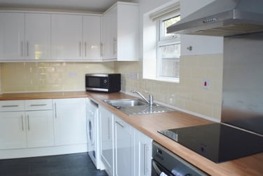 4 bed house, Cloister Street, Dunkirk, Nottingham, NG72PG - Image 2