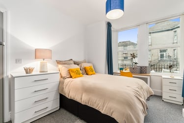 6 bed house, Ford Park Road, Mutley, Plymouth, PL46NU - Image 1