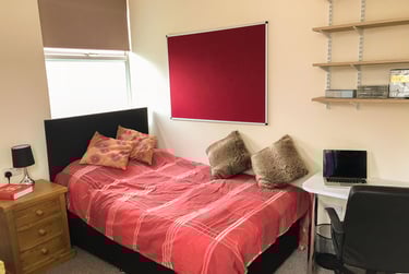 6 bed house, Steene Street, Central, Northampton, NN55EX - Image 7