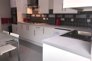 6 bed house, Stalbridge Ave, Near university, Liverpool, L181HA - Image 10