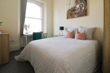 3 bed house, The Crescent, Central, Plymouth, PL13AB - Image 1