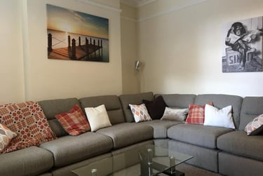 9 bed house, Chichester Street, City Centre, Chester, CH14AD - Image 1