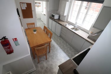 8 bed house, Cambrian View Whipcord Lane, Blacon, Chester, CH14DF - Image 3