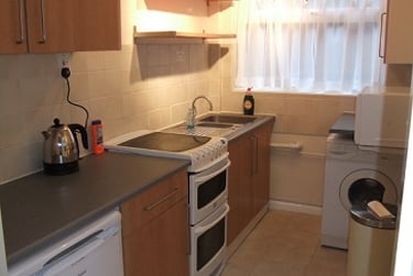 4 bed house, Lamcote Grove, Trent bridge, Nottingham, NG22GY - Image 6