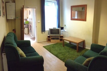 4 bed house, Lamcote Grove, Trent bridge, Nottingham, NG22GY - Image 1