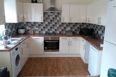 5 bed house, Semilong Road, Semilong, Northampton, NN26BT - Image 1