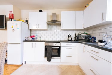 5 bed house, Ethnard Road, Peckham, London, SE151RU - Image 2