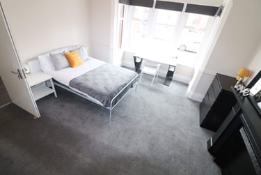 8 bed house, Bouverie Street, Garden lane area, Chester, CH14BR - Image 10