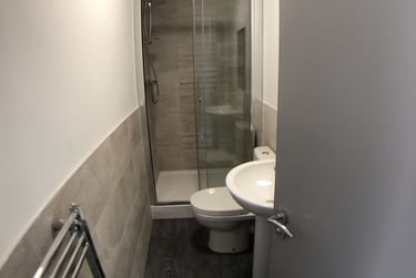 2 bed flat, Ermington Terrace, Mutley, Plymouth, PL46QG - Image 5