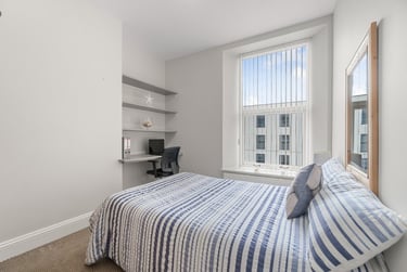 6 bed flat, Bedford terrace, North hill, Plymouth, PL48EY - Image 4