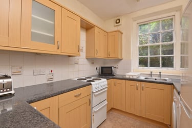 5 bed flat, St. Davids Hill, St davids, Exeter, EX44BE - Image 3