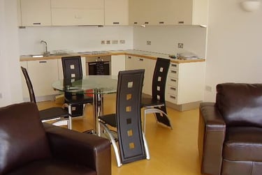 2 bed flat, New wakefield st, City centre, Manchester, M15NP - Image 1