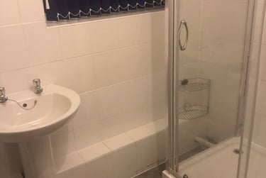 4 bed house, Whitworth road, Abington, Northampton, NN14HJ - Image 4