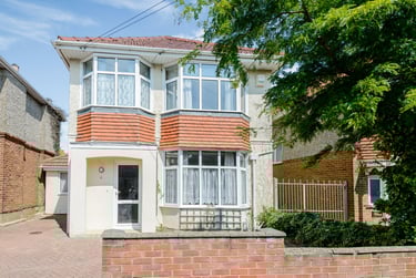 9 bed house, Pine avenue, Near university, Bournemouth, BH124AG - Image 9