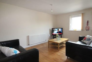 5 bed flat, Broom street, City centre, Sheffield, S102DA - Image 3