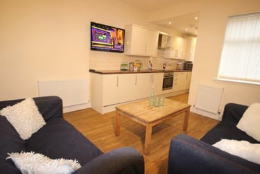 5 bed house, Denham road, Ecclesall, Sheffield, S118NE - Image 2