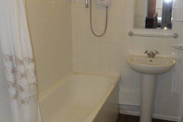 5 bed house, Hudson road, Southsea, Portsmouth, PO51HD - Image 9